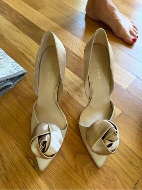 Pelle Moda Champagne Satin Pointed-Toe Pumps with Satin Rosette